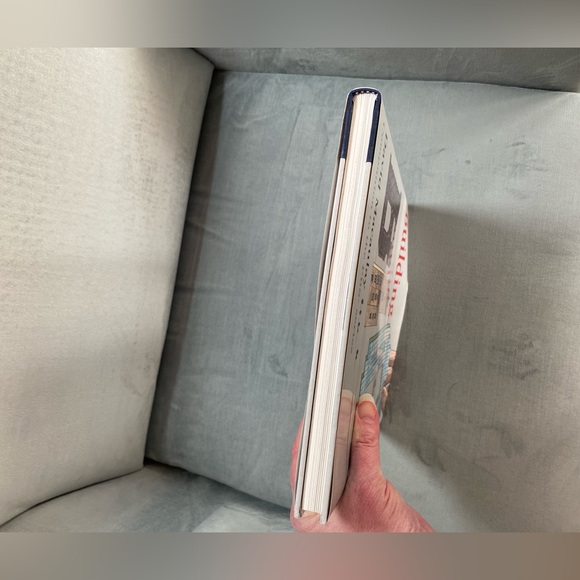 Autographaphed book “Building Big” by, David Macaulay companion to PBS series ￼ - Picture 15 of 16